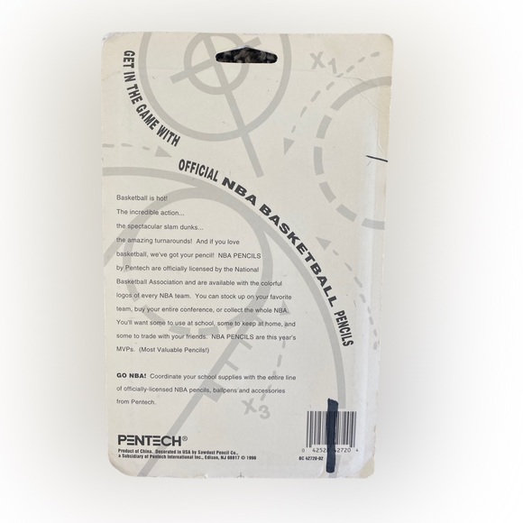 NBA Eastern Conference Logo Vintage 1996 Pencil Set - Set of 14 by Pentech - Picture 2 of 3